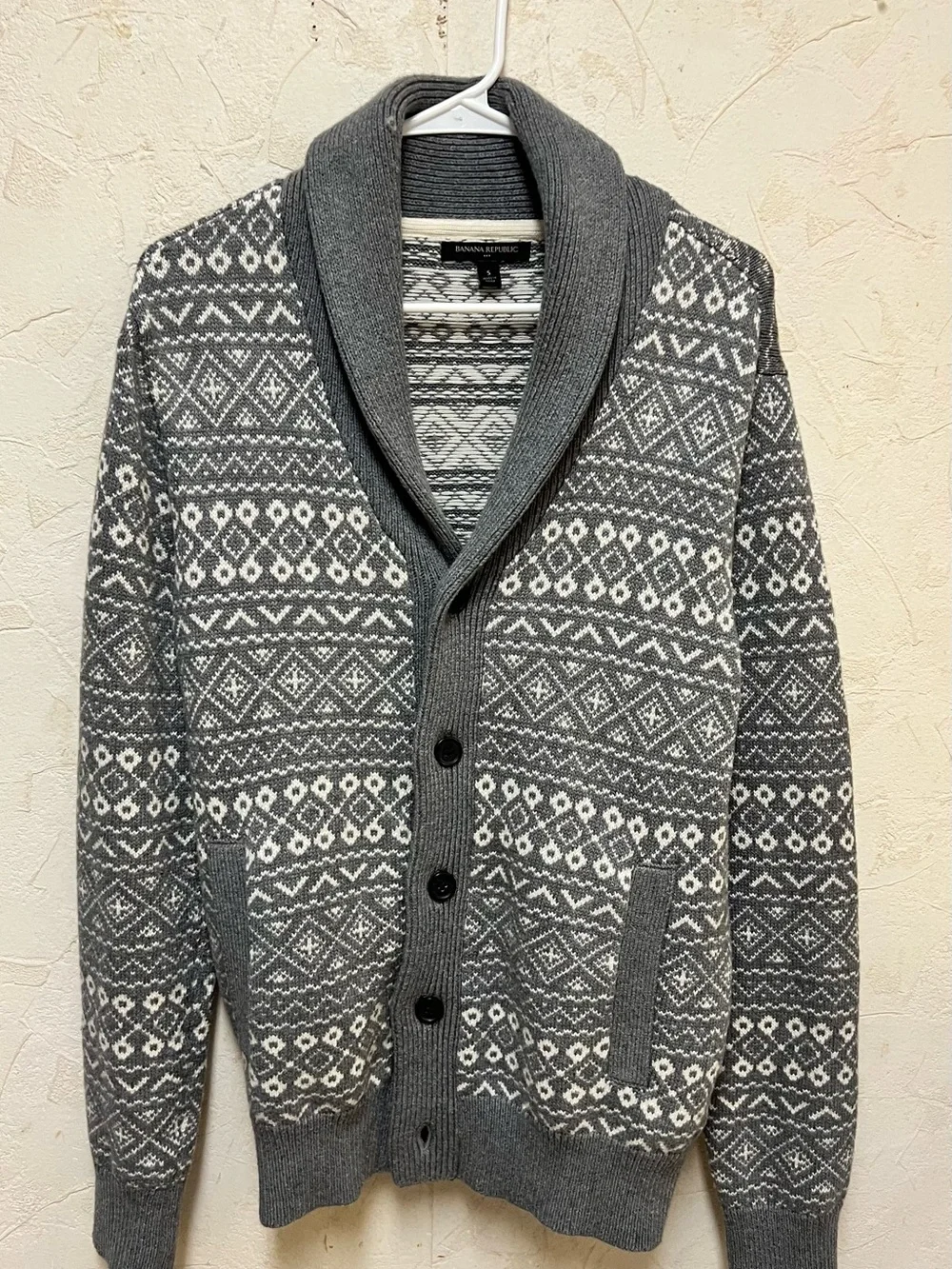 gray and white Fair Isle patterned Banana Republic shawl collar cardigan